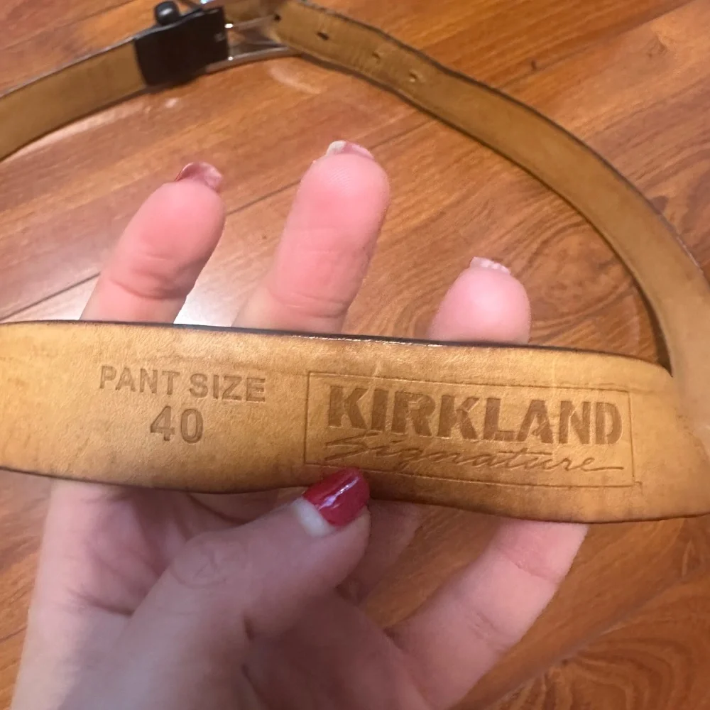 Kirkland Signature Men’s Black Leather Belt | Italian Full-Grain | Size 40
